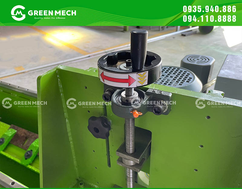 Tay quay điều chỉnh đá mài